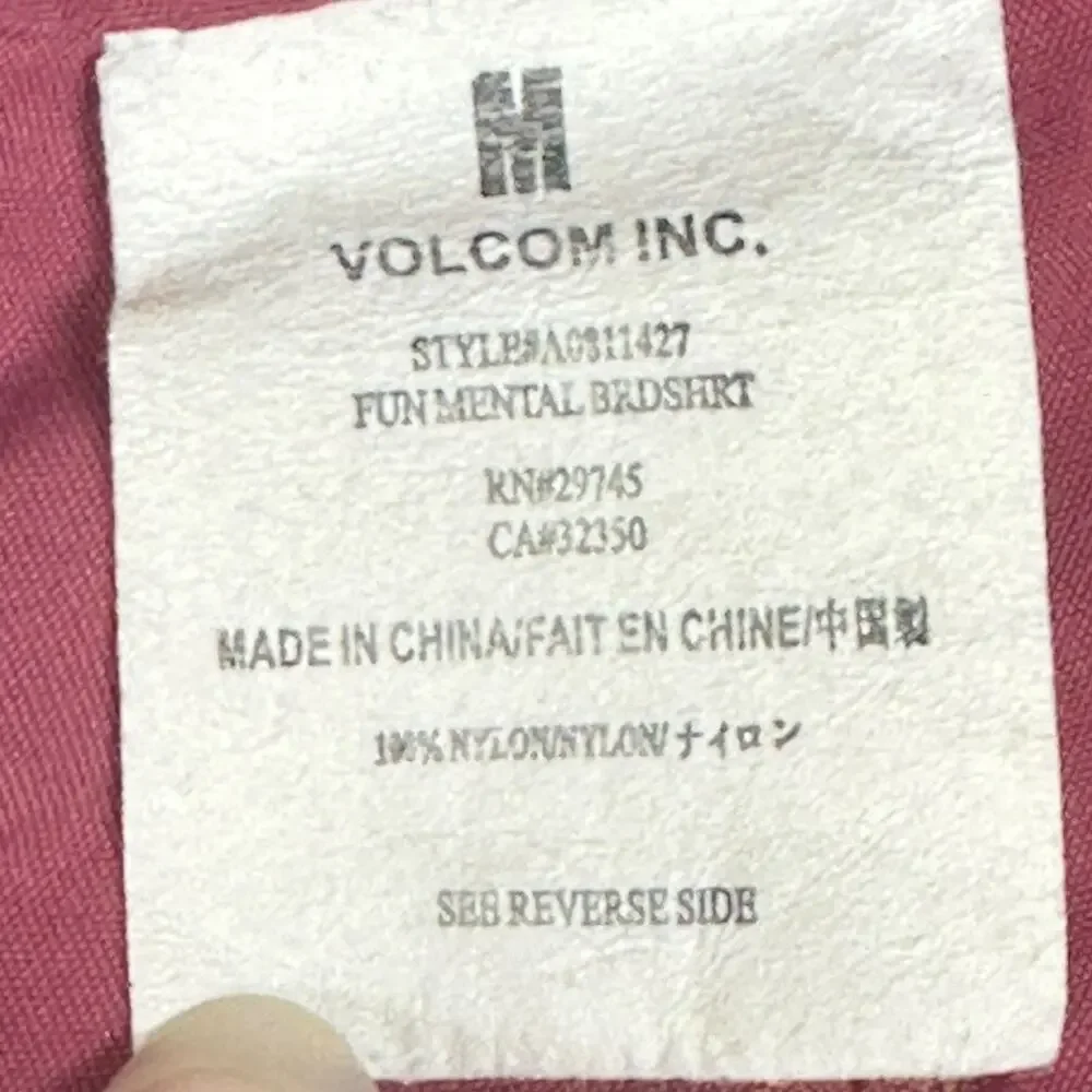 Volcom Men’s Pink Fundamental Boardshorts Size: Medium - Picture 5 of 5